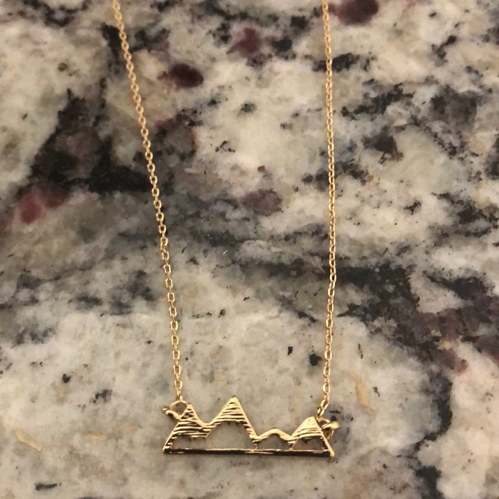 Mountain Necklace 🏔